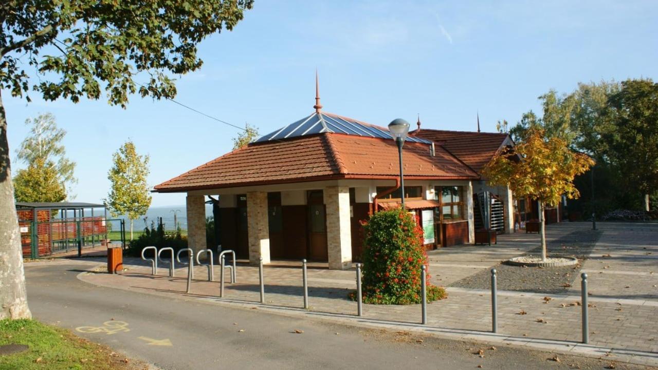 Balatonholidaypark Balatongyorok Exterior photo